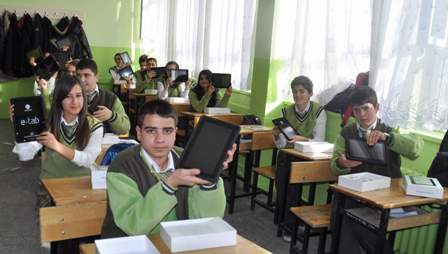 675 Bin Tablet Dağıtılacak
