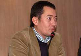 Altan, Akinan'ın tepesini attırdı