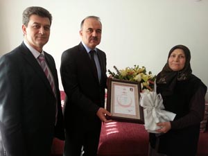Görevi başında ölen Ambulans şoförüne şehitlik belgesi