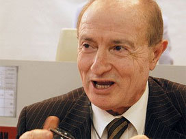 Vural Savaş Türkiye'yi rezil etti