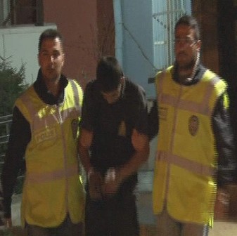 Mont hırsızı polisten kaçamadı