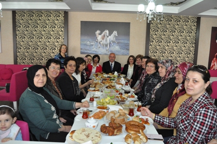 Başkan Çat'a teşekkür sürprizi