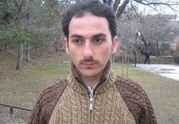 Başörtülüleri aldı diye TEMİZLİKÇİ oldu