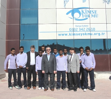 Somalili öğrencilerden Kimse Yok Mu’ya vefa ziyareti
