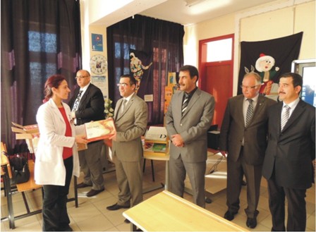 Öğretmenlere tablet dağıtıldı