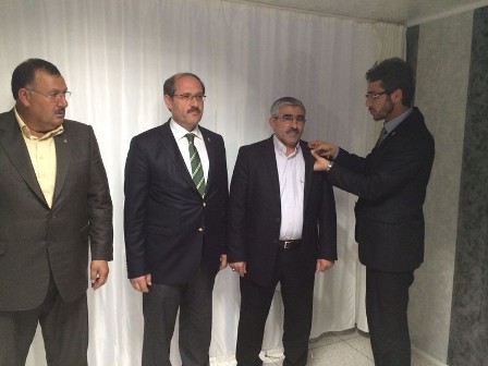 İstifa edip AK Parti'ye geçti