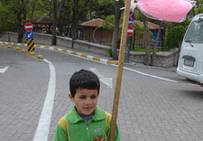 ‘Pamuk şekerlerim vaaar!’