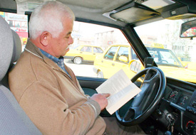Çumra'da kitap bağış kampanyası