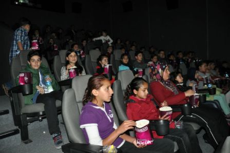 Seydişehirli çocuklara Kentplaza’dan sinema keyfi