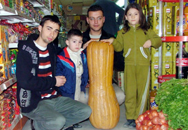 87 cm'lik balkabağını kimse almadı