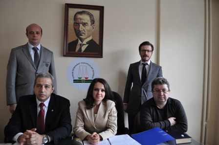Kadınlar ikincil duruma itildi