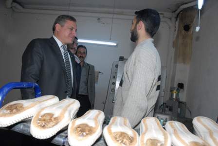 Açıl, Aykent esnafı ile buluştu
