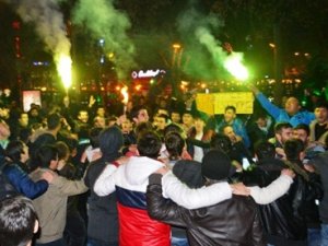 Konyaspor taraftarı TFF'yi protesto etti