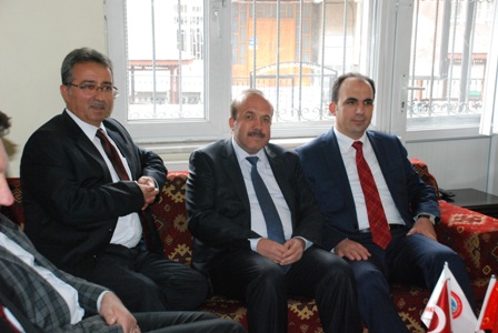Başkan Hançerli Bozkırlılar Vakfı’nı ziyaret etti