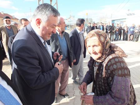 Ali Selvi ilçelerden AK Parti'ye oy istedi