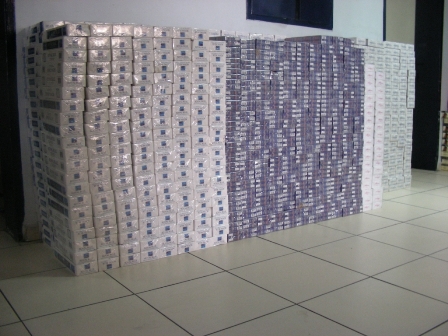 Kaçak sigaralar imha edildi