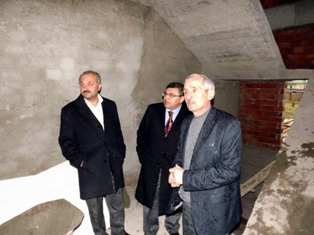 Kaymakam köyleri ziyaret etti