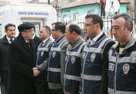 Polisin başarısına takdir ve ödül