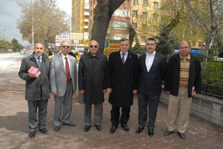 Açıl, ziyaretlere devam ediyor