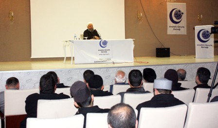 "Helal Kazanç" konferansları