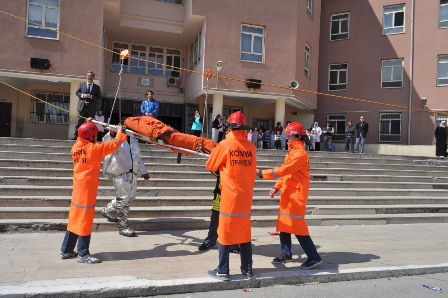 “Yangın insan öldürmez telaş öldürür”