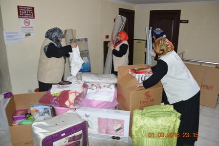 Hayırseverlerden gençlere çeyiz yardımı