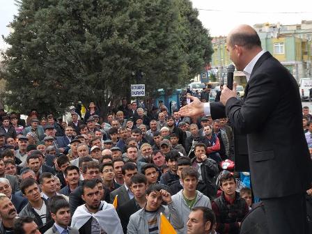 Soylu Karapınar'da gövde gösterisi yaptı