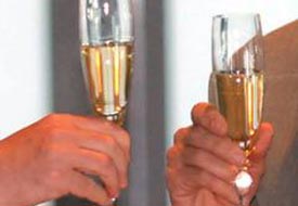 Mevlid Kandili'nde İÇKİ SERVİSİ