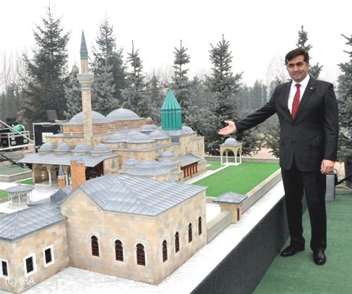 80 Binde Devr-i Alem Parkı'na yoğun ilgi