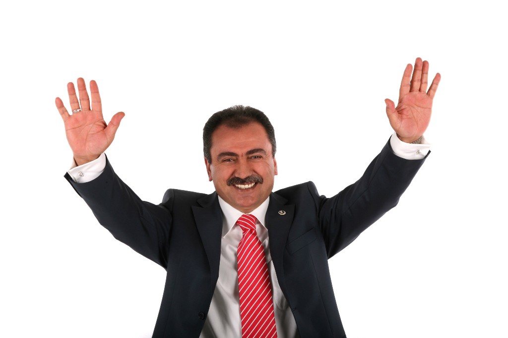 Muhsin Yazıcıoğlu vefat yıldönümünde anılıyor (FOTO GALERİ)