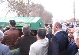 Ahmet Köseoğlu'nun babası vefat etti