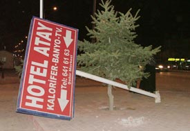 Şiddetli rüzgâr etkisini sürdürdü