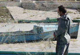 Göl’de avlanmaya rüzgar engeli