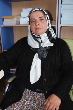 Hüyük’ün kadın muhtarı mazbatasını alarak göreve başladı