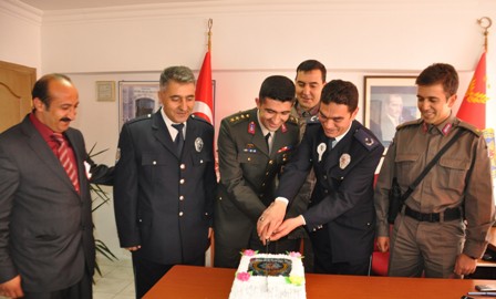 Jandarmadan emniyete jest