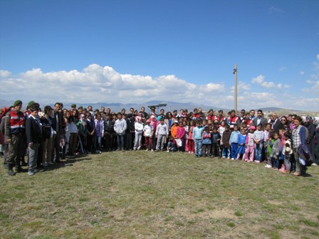 Yalıhüyük'te 304 fidan toprakla buluştu