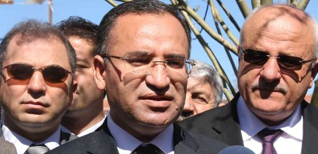 Bekir Bozdağ'dan AYM'nin kararına ilk yorum