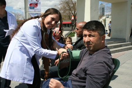 Öğrenciler ücretsiz ölçüm yaptı