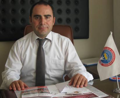 Köy Enstitüleri toplumsal kalkınmaya hedeflemiştir