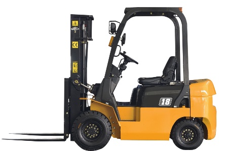Akşehir'de forklift apartman bahçesine düştü