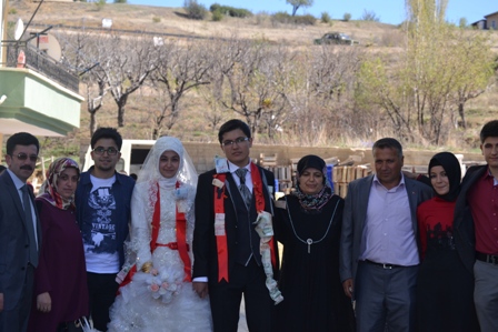 Demirel ailesinin mutlu günü