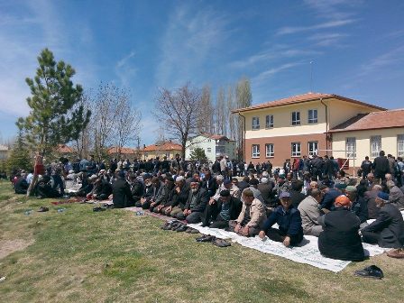 Esence’de yağmur duası