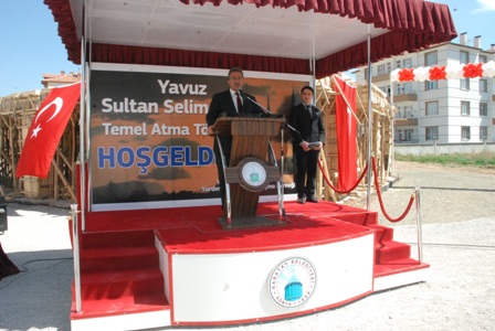 Yavuz Sultan Selim Camii'nin Temeli Dualarla Atıldı