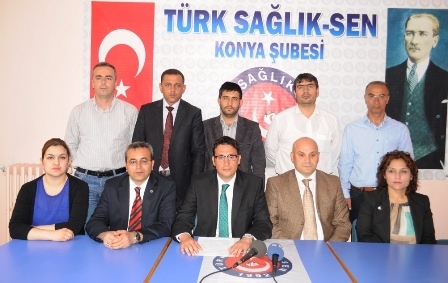 Türk Sağlık-Sen “Ebeler sorunlarla baş başa bırakılmışlardır”