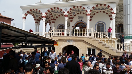 Cuma namazı sonrası yağmur duası yapıldı