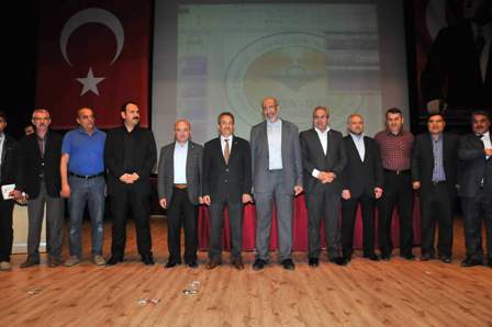 Gazeteci-Yazar Dilipak Akşehir’de Konferans Verdi