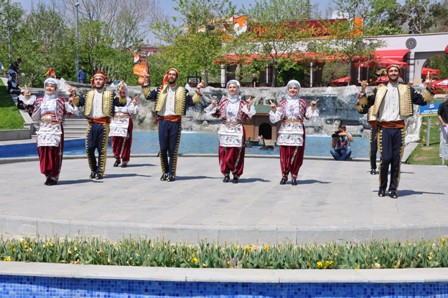 Sağlık için yürüdüler