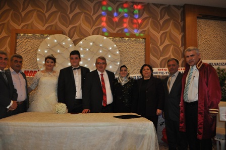 Abdullah Soyer oğlunu evlendirdi