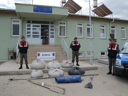 Yalıhüyük'te jandarma, kaçak avcılara göz açtırmıyor