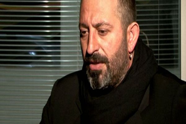 Cem Yılmaz ateş püskürdü